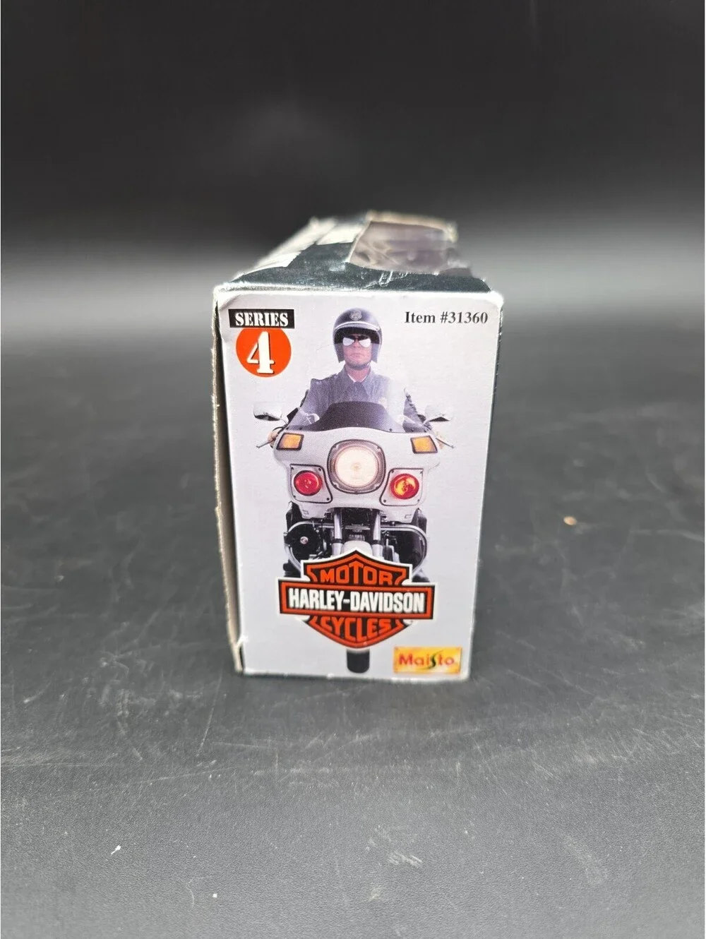 Maisto Harley Davidson Police State Trooper Motorcycle 1/18 Scale Diecast
